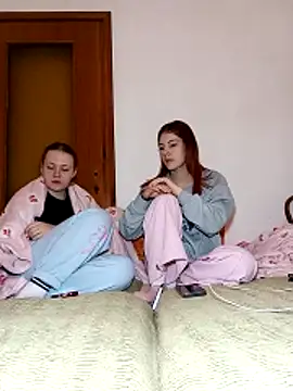 ella grays online show from 22, 12, 2025