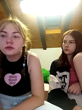 ella grays online show from 26, 2, 2025