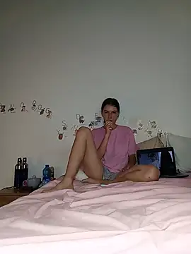 Snapshot of ella_grays chatting on 30, 6, 2026 ella grays online show from 30, 6, 2026