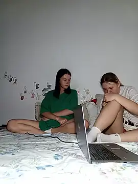 Snapshot of ella_grays chatting on 14, 6, 2026 ella grays online show from 14, 6, 2026