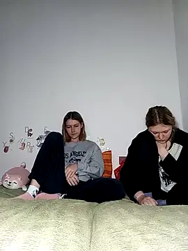 ella grays online show from 24, 2, 2026