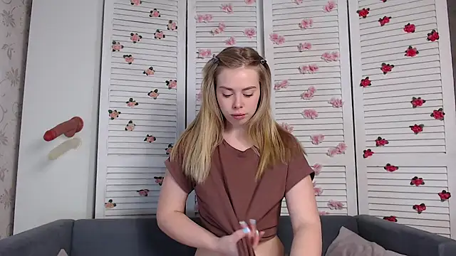 sofiaa here online show from 19, 1, 2026