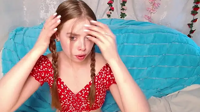 Snapshot of sofiaa_here chatting on 13, 3, 2025 sofiaa here online show from 13, 3, 2025