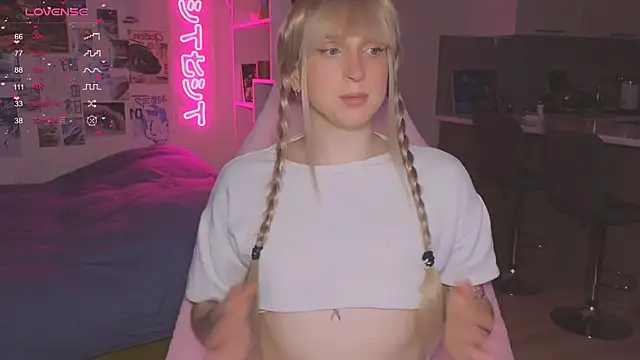 p1nkvenom online show from 30, 11, 2025