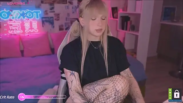 p1nkvenom online show from 4, 3, 2025