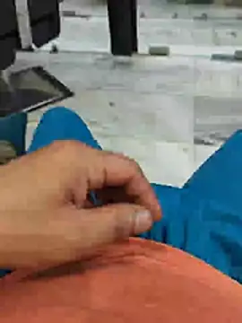 Snapshot of faaseel chatting on 8, 7, 2026 faaseel online show from 8, 7, 2026