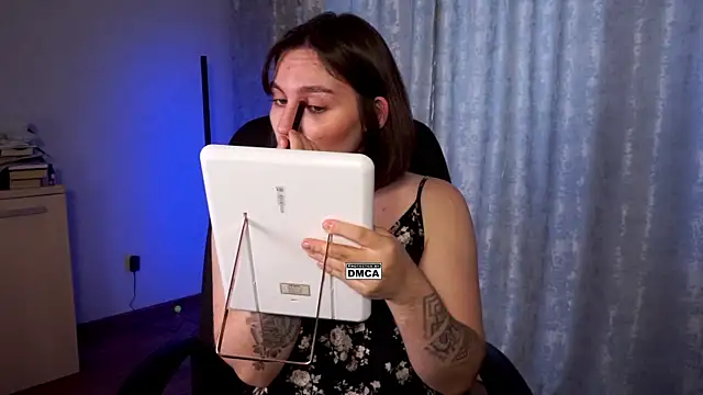 Snapshot of Hoot_owl_cb chatting on 6, 10, 2025 Hoot owl cb online show from 6, 10, 2025