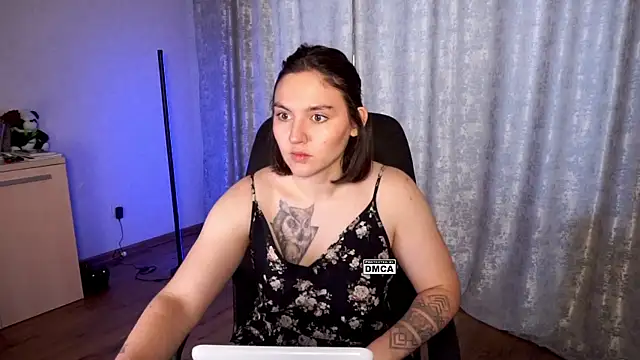 Snapshot of Hoot_owl_cb chatting on 31, 10, 2025 Hoot owl cb online show from 31, 10, 2025