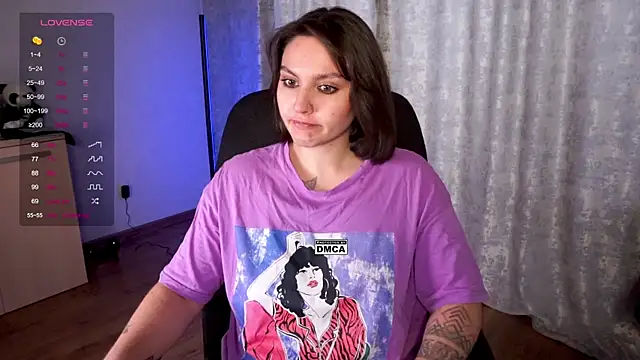 Snapshot of Hoot_owl_cb chatting on 19, 10, 2025 Hoot owl cb online show from 19, 10, 2025