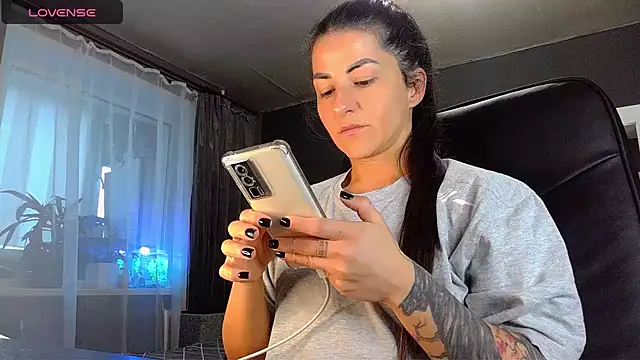 Aria Dl online show from 28, 1, 2025