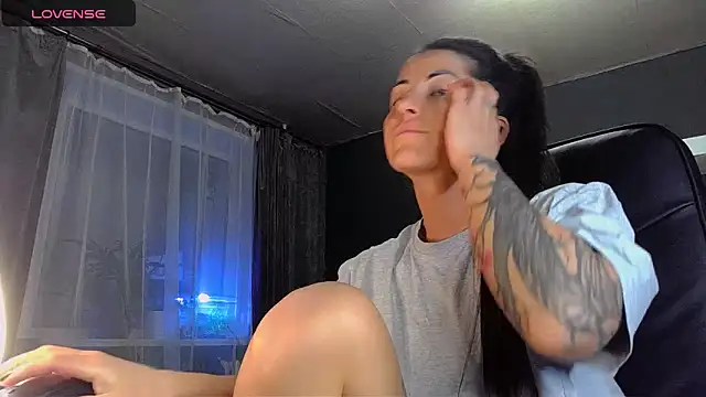 Aria Dl online show from 6, 2, 2025