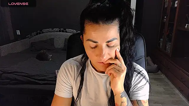 Aria Dl online show from 5, 12, 2025