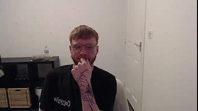 PrettyGinger online show from 1, 12, 2024