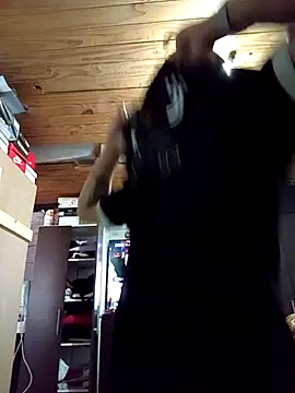 FlacoDani online show from 10, 10, 2025