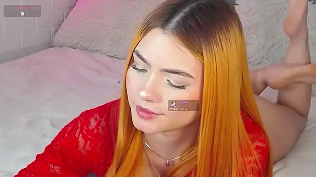 Snapshot of Miah_hilton2 chatting on 18, 11, 2025 Miah hilton2 online show from 18, 11, 2025