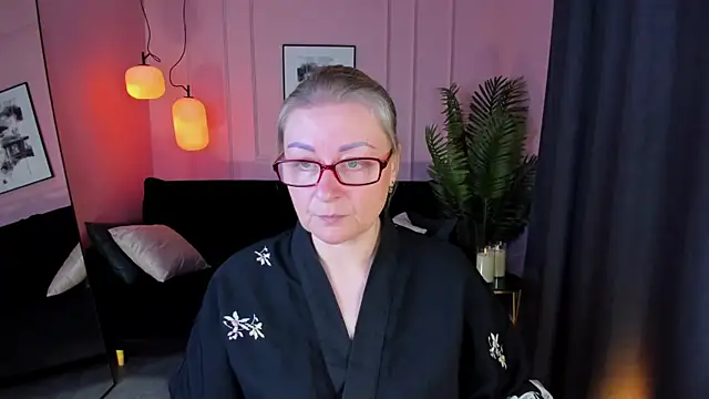 AlexandraKind online show from 21, 9, 2025