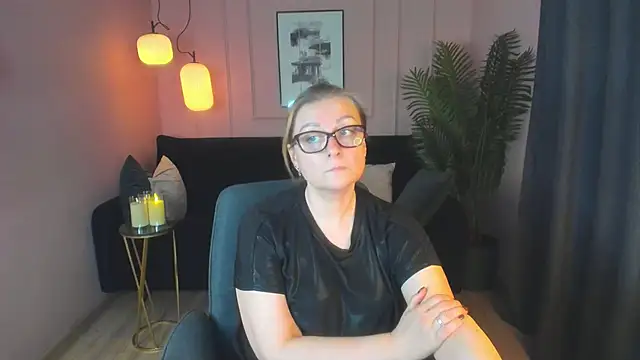 AlexandraKind online show from 17, 3, 2025