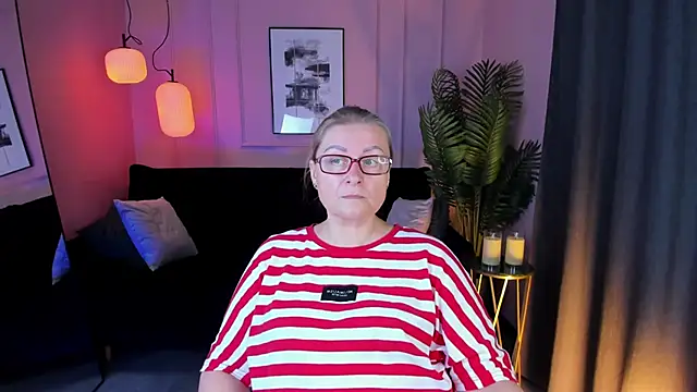 AlexandraKind online show from 10, 9, 2025