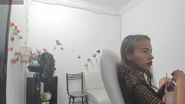 lulu 25  online show from 14, 1, 2025