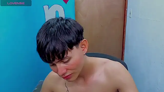 tanjiro cute online show from 30, 4, 2026