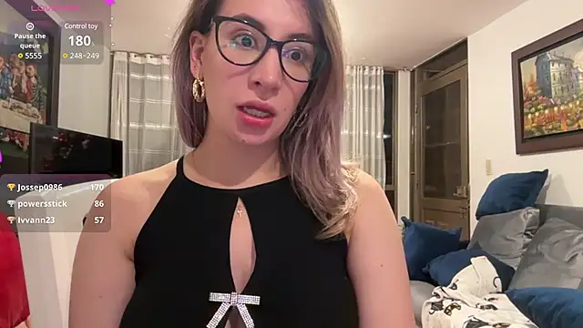 Gabby cruz  online show from 13, 12, 2024