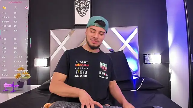 Tommidubois online show from 4, 3, 2025