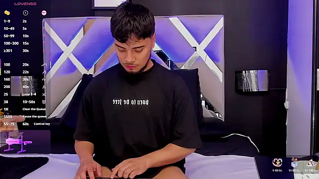 Tommidubois online show from 2, 3, 2025