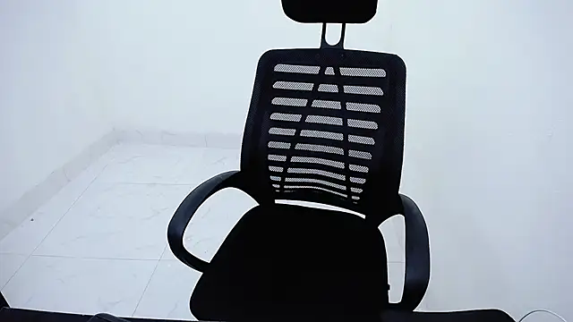 Snapshot of jamaguchi_98 chatting on 23, 12, 2024 jamaguchi 98 online show from 23, 12, 2024