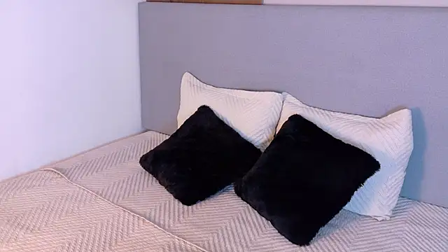 EymiCuper online show from 23, 10, 2025