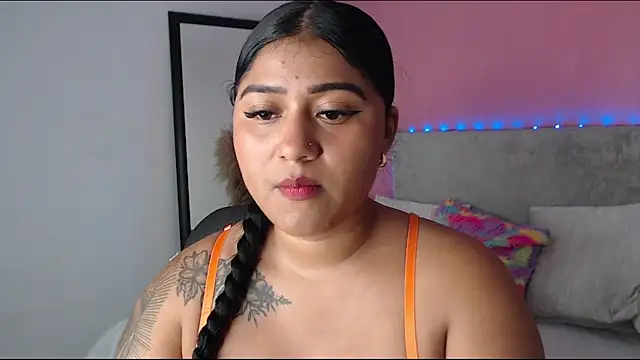 Snapshot of alinakiss chatting on 22, 4, 2026 alinakiss online show from 22, 4, 2026