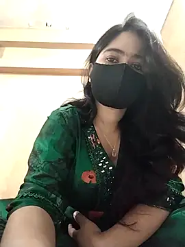 Magical Girl- online show from 15, 11, 2025