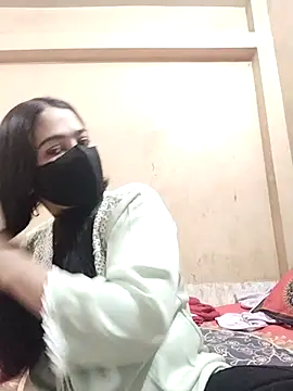 Magical Girl- online show from 21, 12, 2025