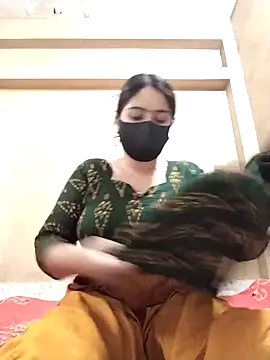 Magical Girl- online show from 26, 9, 2025