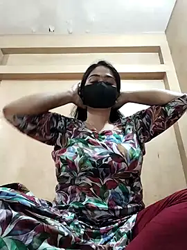 Magical Girl- online show from 27, 10, 2025