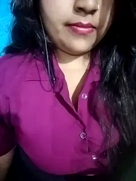Snapshot of Love-Veronica chatting on 6, 5, 2026 Love-Veronica online show from 6, 5, 2026