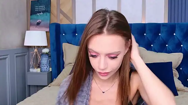 RebeccaMartons online show from 17, 2, 2025