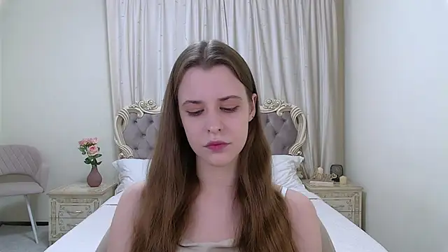 AgataAisitt online show from 25, 9, 2025