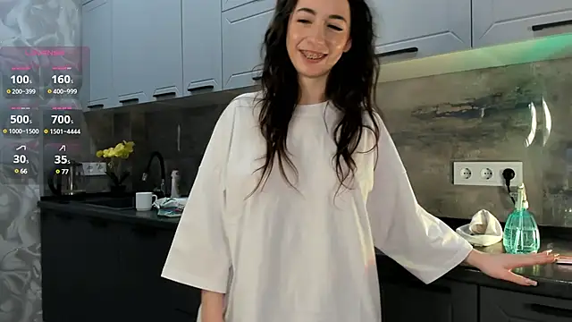 JoanBartram online show from 19, 12, 2024