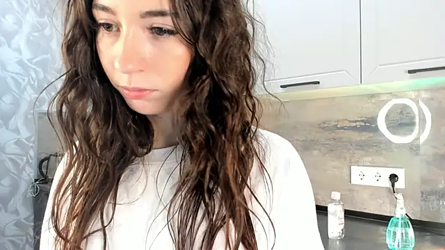 JoanBartram online show from 19, 12, 2024