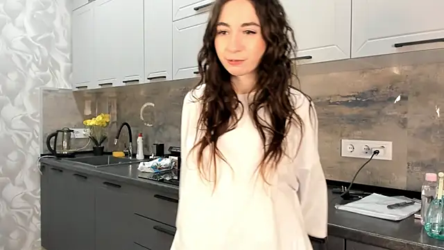 JoanBartram online show from 22, 12, 2024