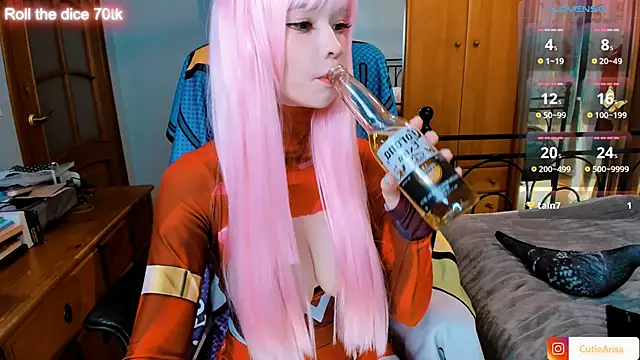 Lust One  online show from 19, 10, 2025