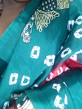 Sexy Radhikaa online show from 11, 3, 2026