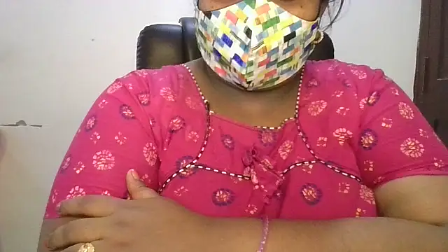 Sexy Radhikaa online show from 19, 7, 2026