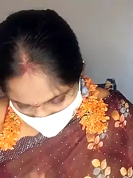 Sexy Radhikaa online show from 2, 3, 2025