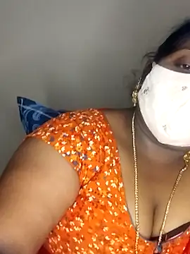 Sexy Radhikaa online show from 26, 2, 2025