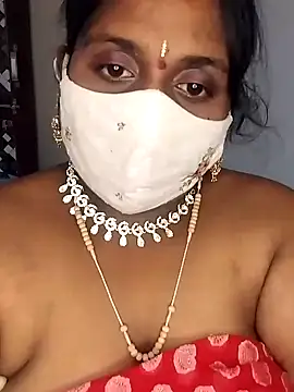 Sexy Radhikaa online show from 18, 3, 2025