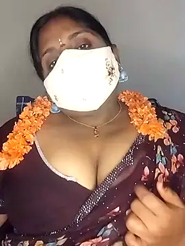 Sexy Radhikaa online show from 2, 3, 2025