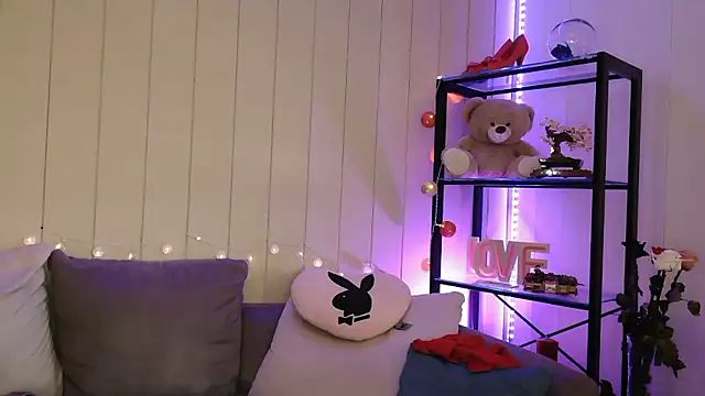 Lyscoquine online show from 12, 1, 2026