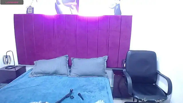 Kylee28 online show from 17, 2, 2025