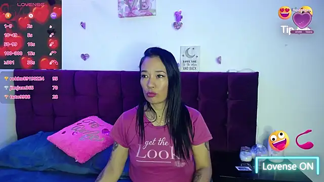 Kylee28 online show from 19, 9, 2025